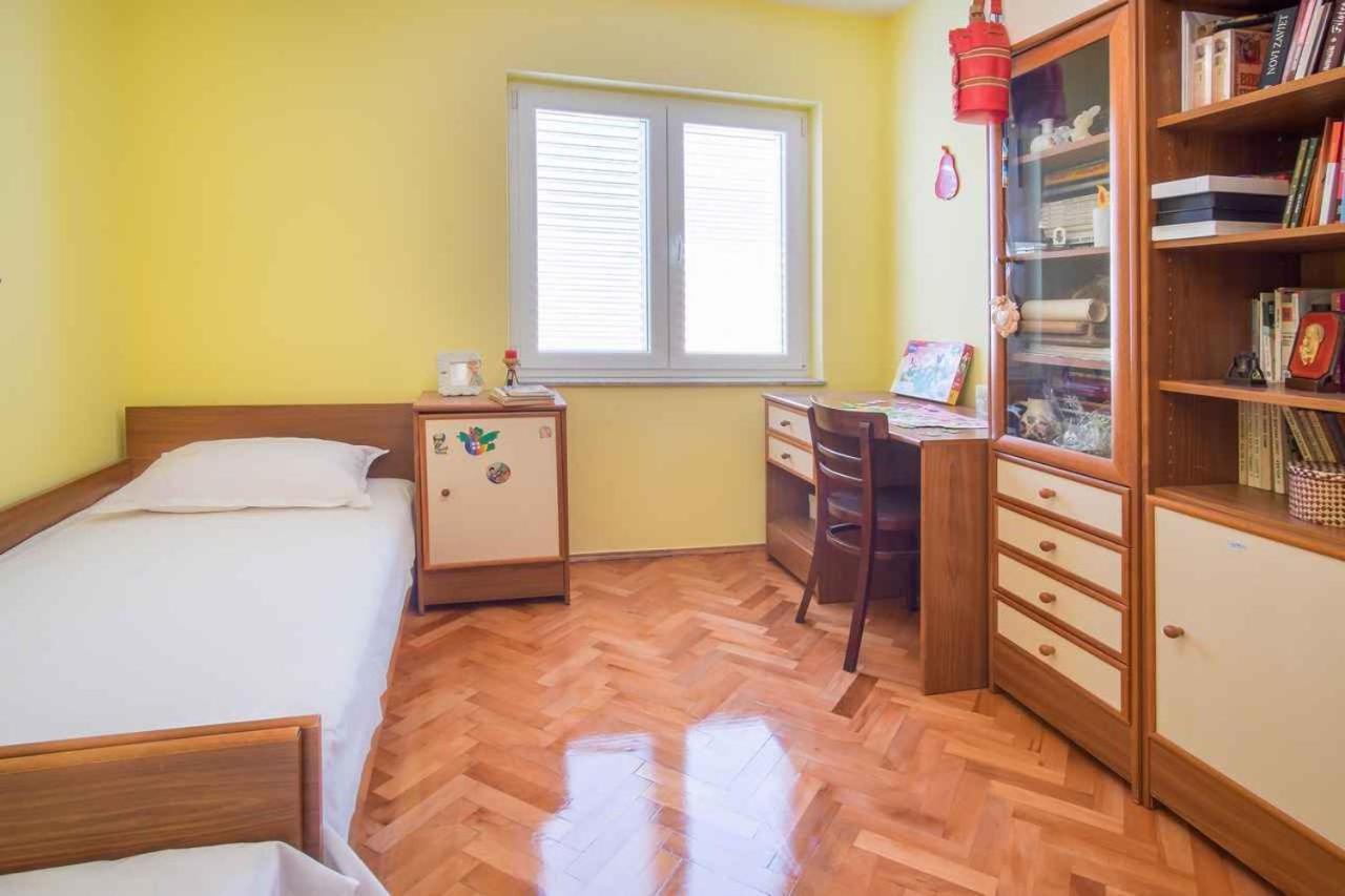 Apartments In Vrbnik/Insel Krk 36002 Екстериор снимка